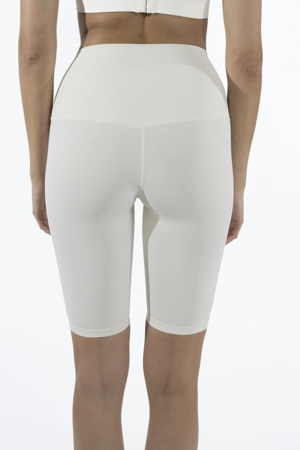 DYNAMIC HIGH WAIST SHORTS