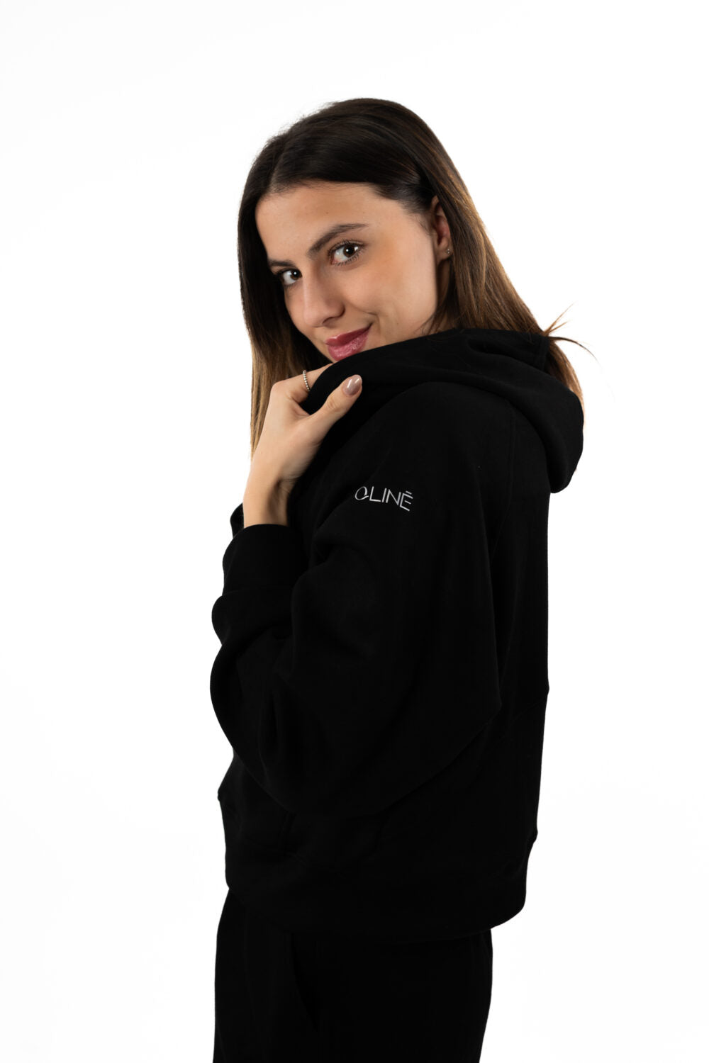 CHILL PLUSH HOODIE WITH MIDDLE POCKET