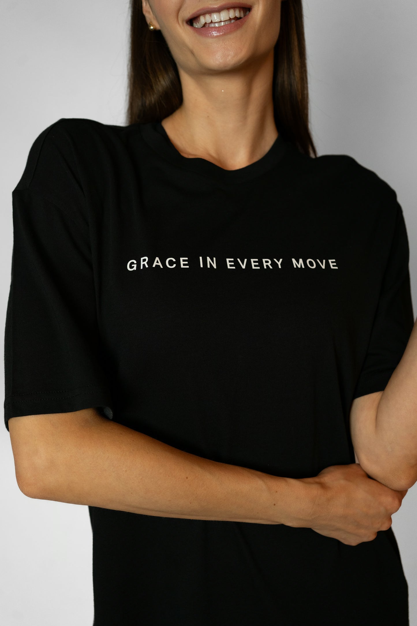 GRACE IN EVERY MOVE TEE - Black