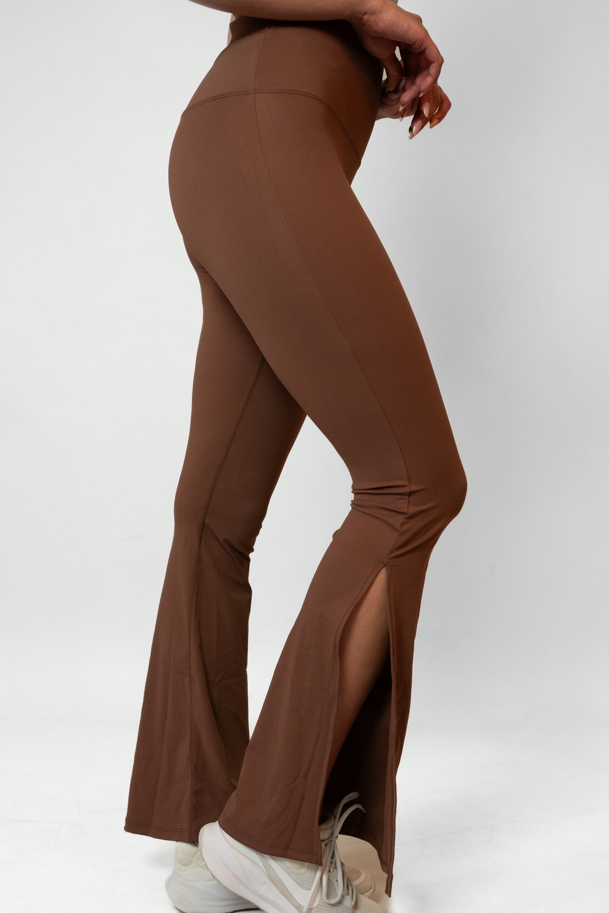 HALTER FLARE JUMPSUIT - Brown