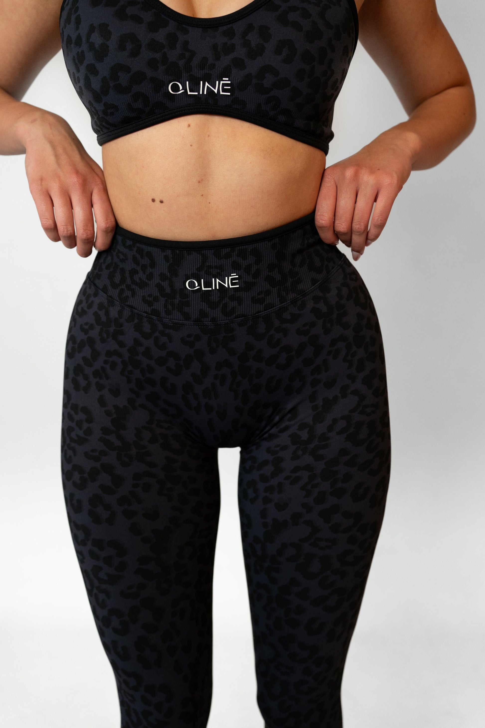LEOPARD HIGH WAIST LEGGINGS - Black
