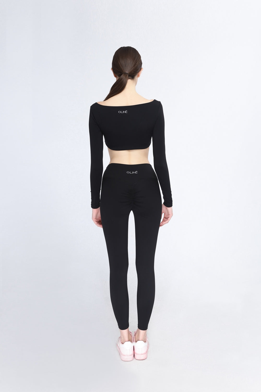 TRANQUIL SCOOP TOP WITH LONG SLEEVE