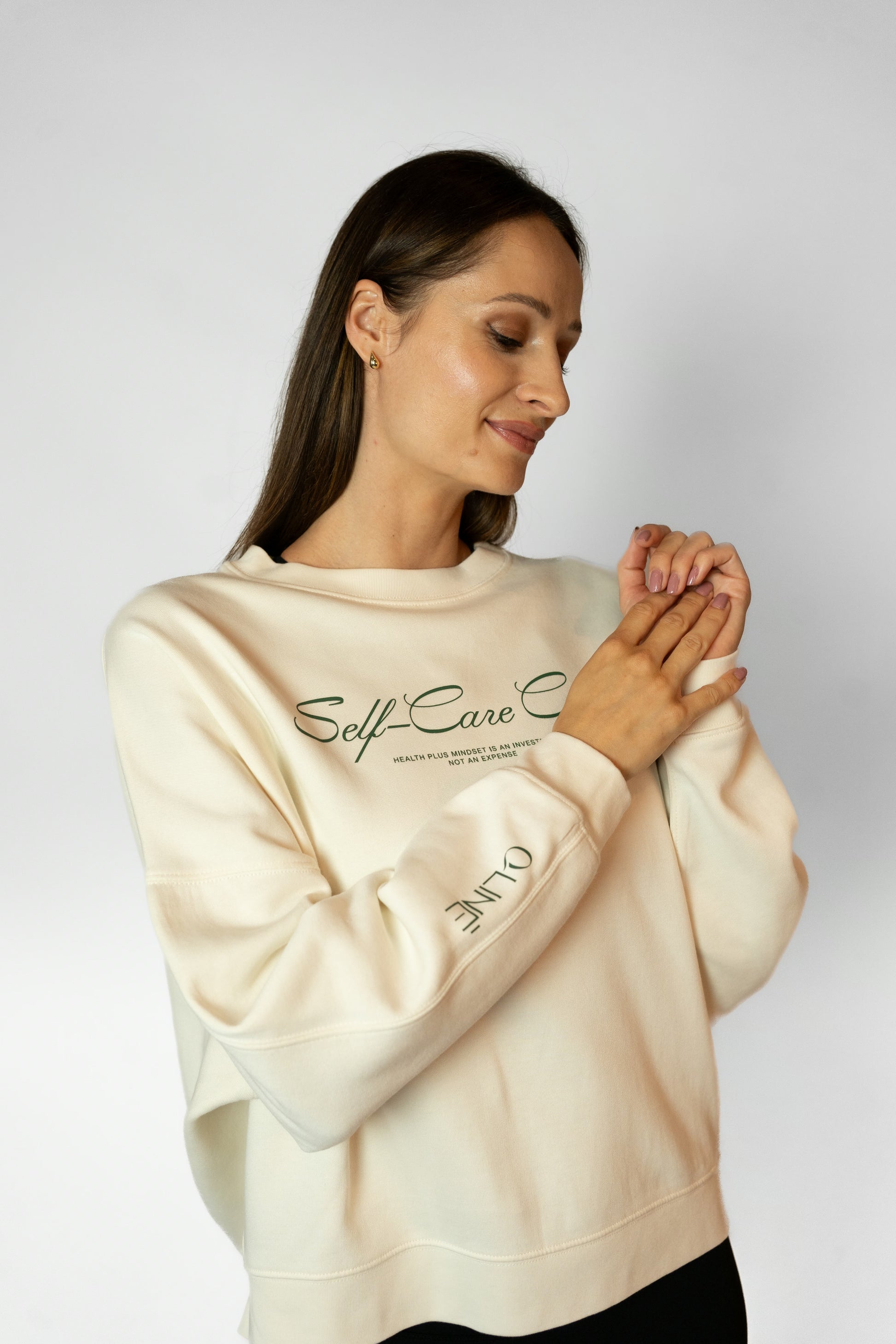 SELF-CARE CLUB SWEATSHIRT - Cream