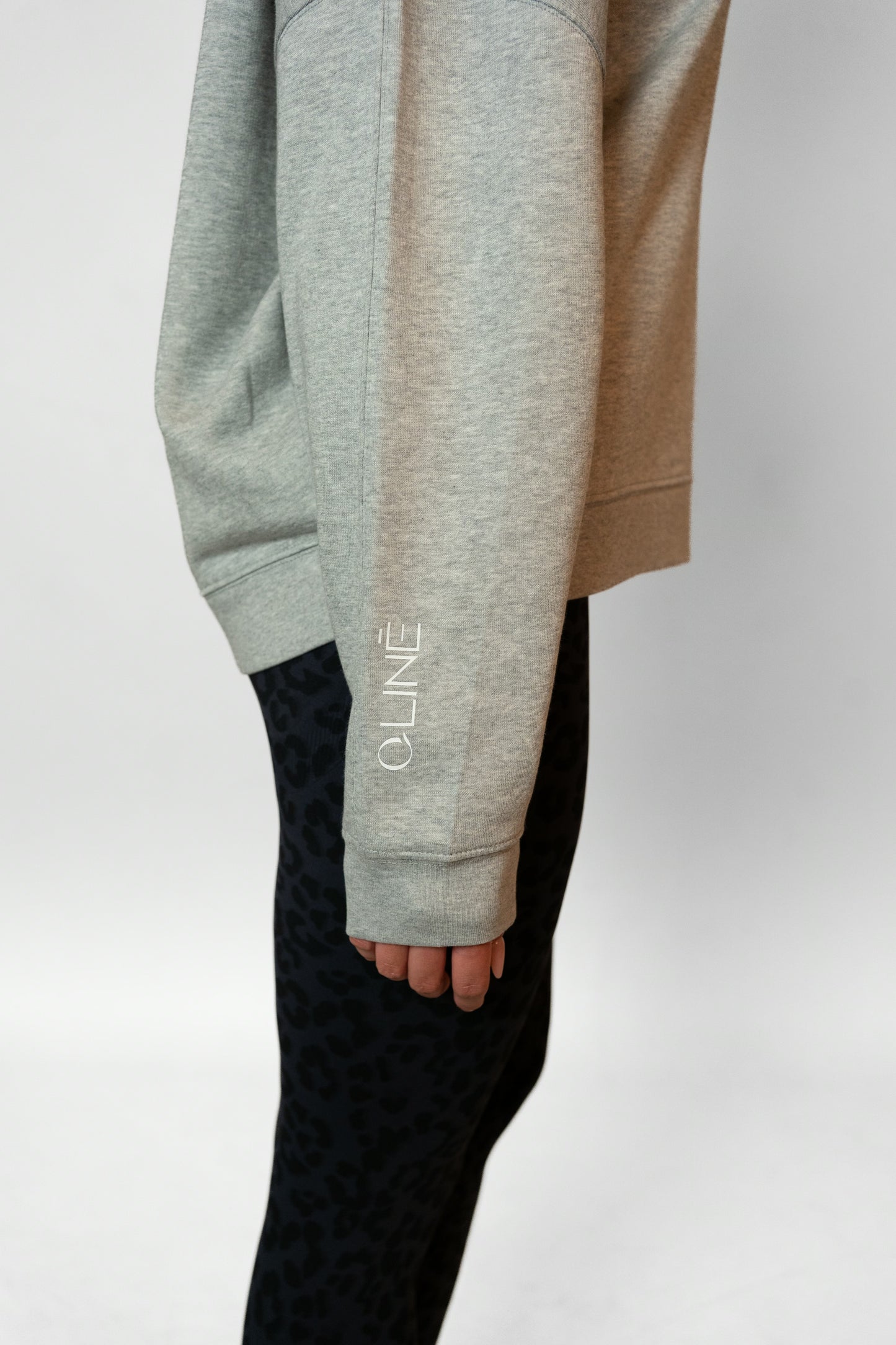 SELF-CARE CLUB SWEATSHIRT - Grey
