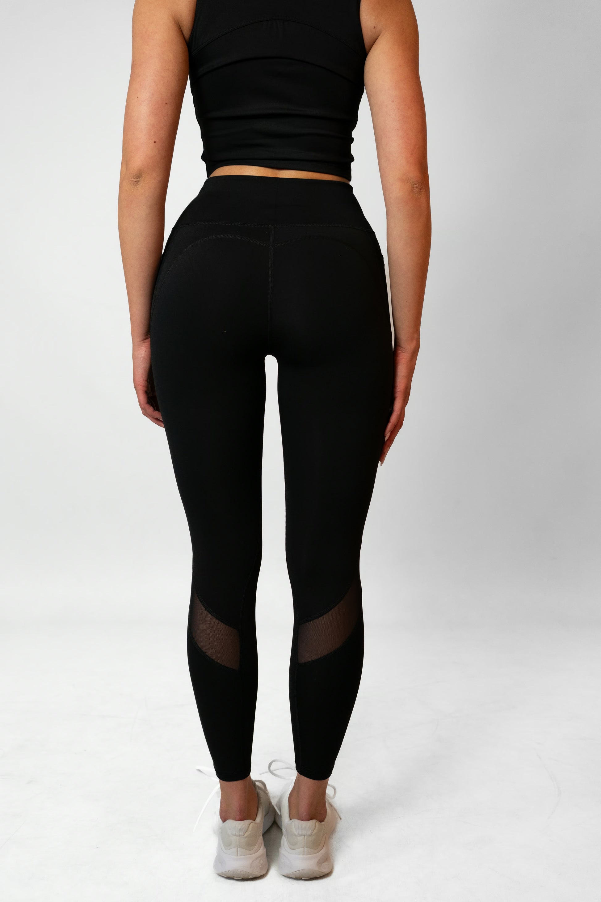 SIDE MESH LEGGINGS - Black