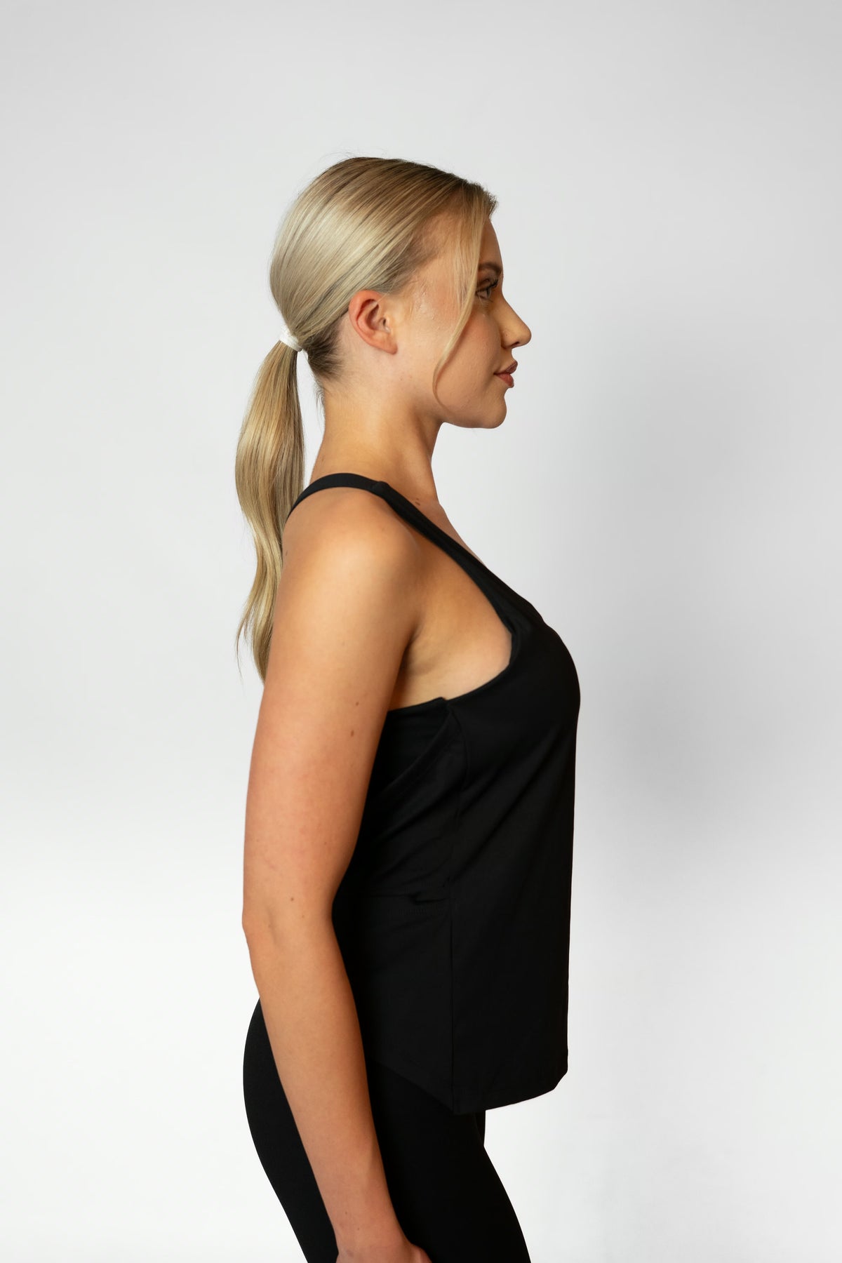 STREET TANK TOP - Black